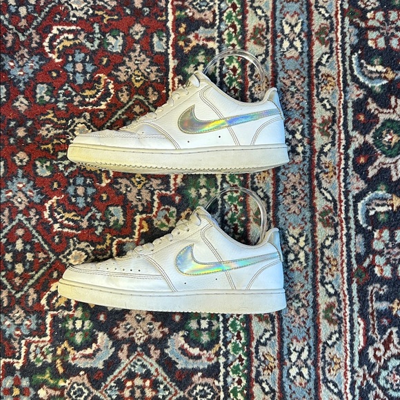 Women's Nike Court Vision Low Size 7 - Picture 3 of 7